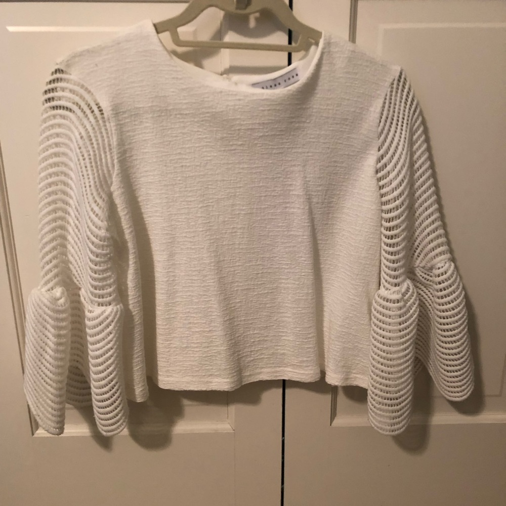 NWT top